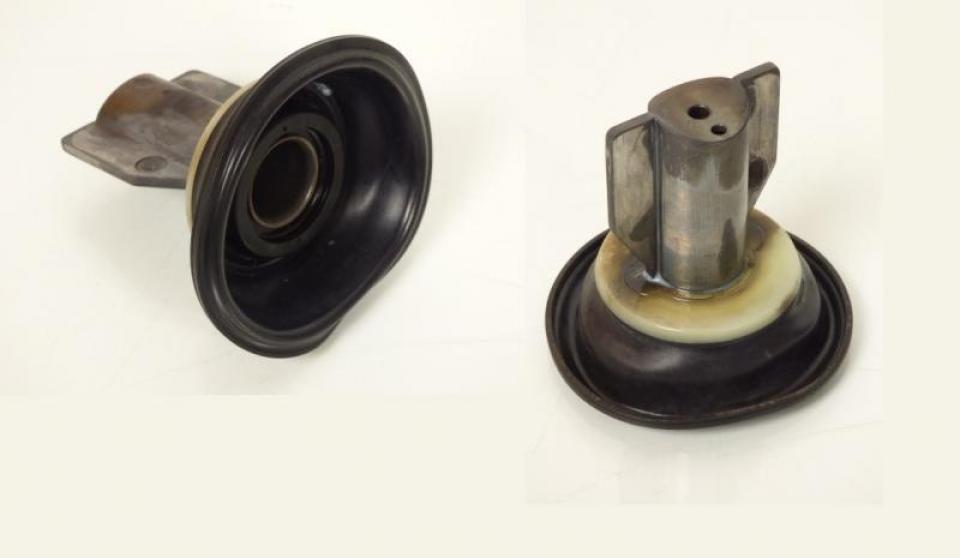 Pièce de carburateur origine pour Moto Kawasaki 500 GPZ 16126-1330 Occasion