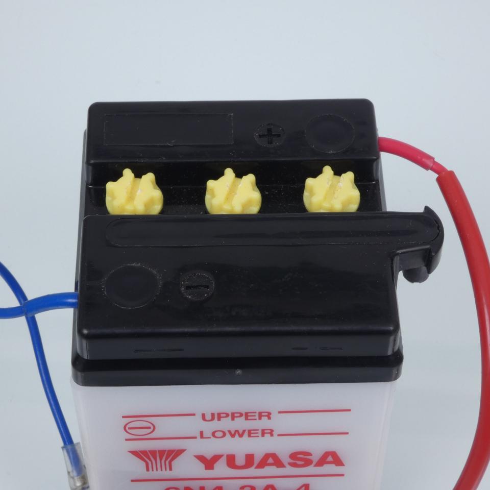 Batterie Yuasa pour Moto Honda 400 XLS 1981 6N4-2A-4 / 6V 4Ah Neuf en destockage