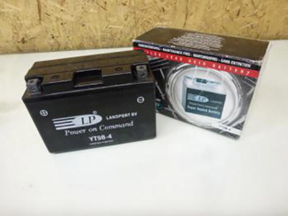 Batterie LP Landport pour Moto Yamaha 600 R6 2001 à 2006 YT9B-4 SLA / 12V 8.4Ah Neuf