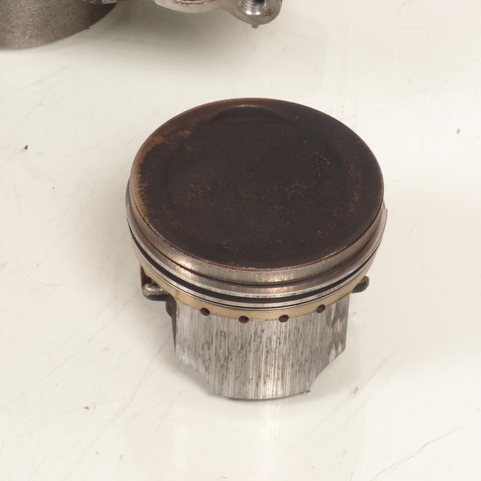 Cylindre piston origine pour scooter Suzuki 125 UE 2001 à 2003 LM1BH111100 Occasion