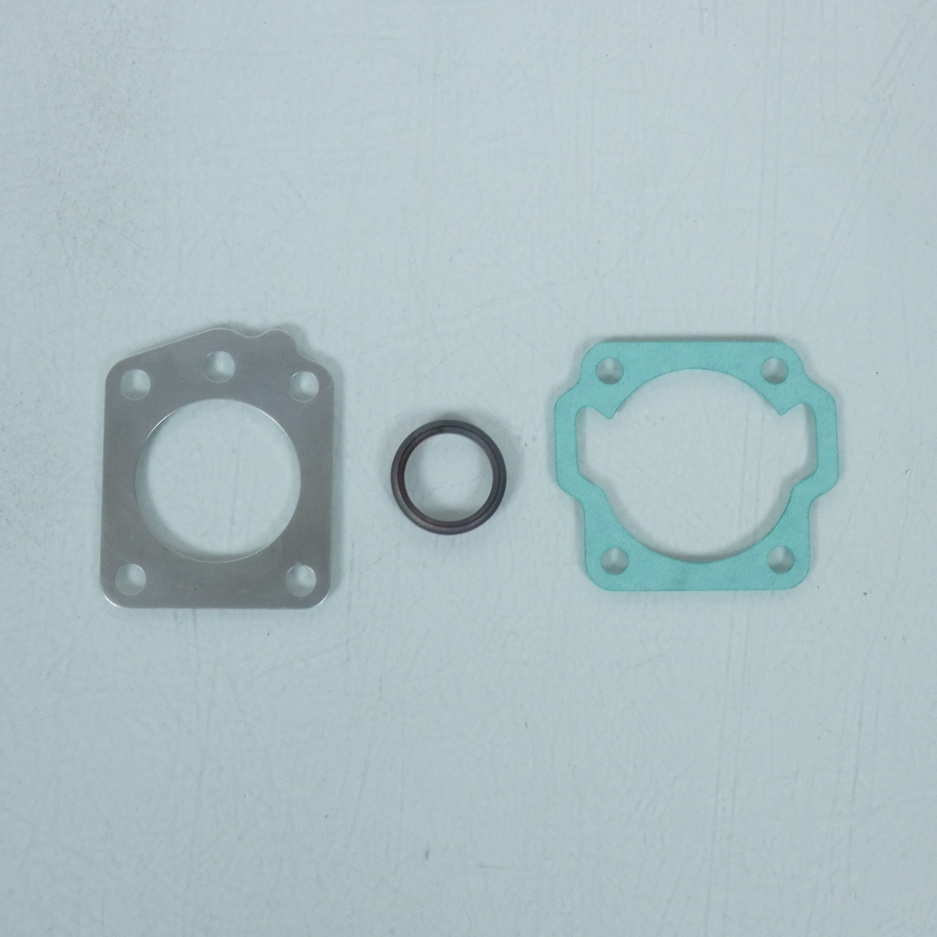 Kit Cylindre piston Ø39mm P2R pour mobylette MBK 50 88 AV7 Axe Ø13mm L30mm