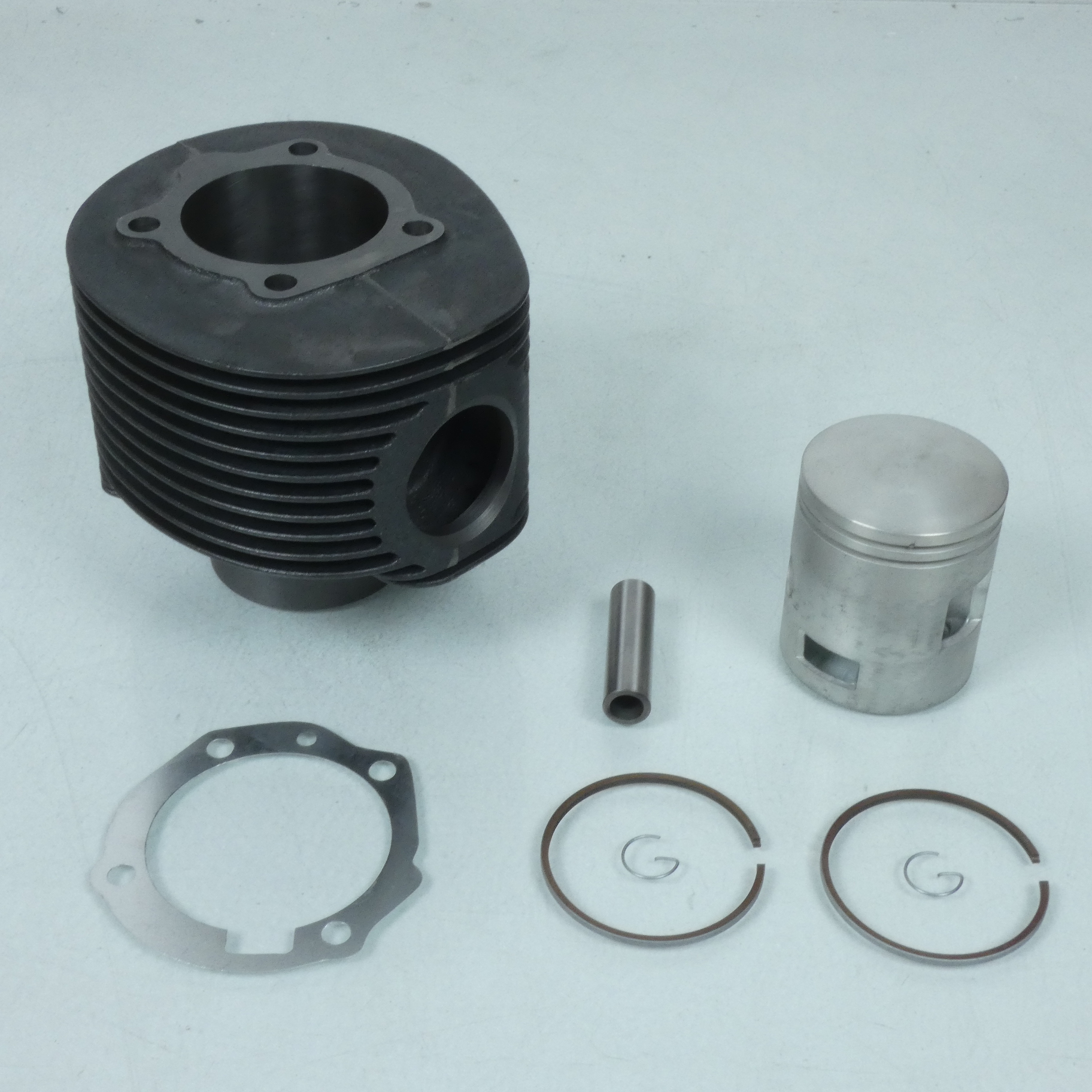 Cylindre RMS pour Scooter Piaggio 200 Cosa 100080430 / Ø66.5mm / Axe Ø16 Neuf