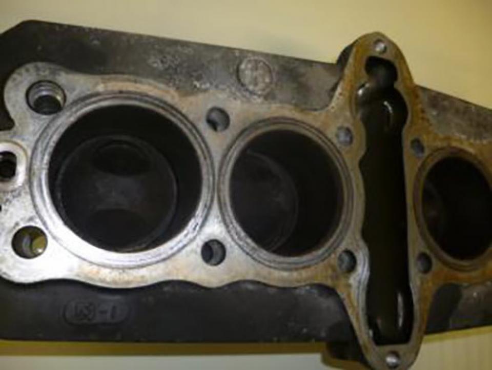 Cylindre origine pour moto Kawasaki 750 ZR7 1999 Occasion