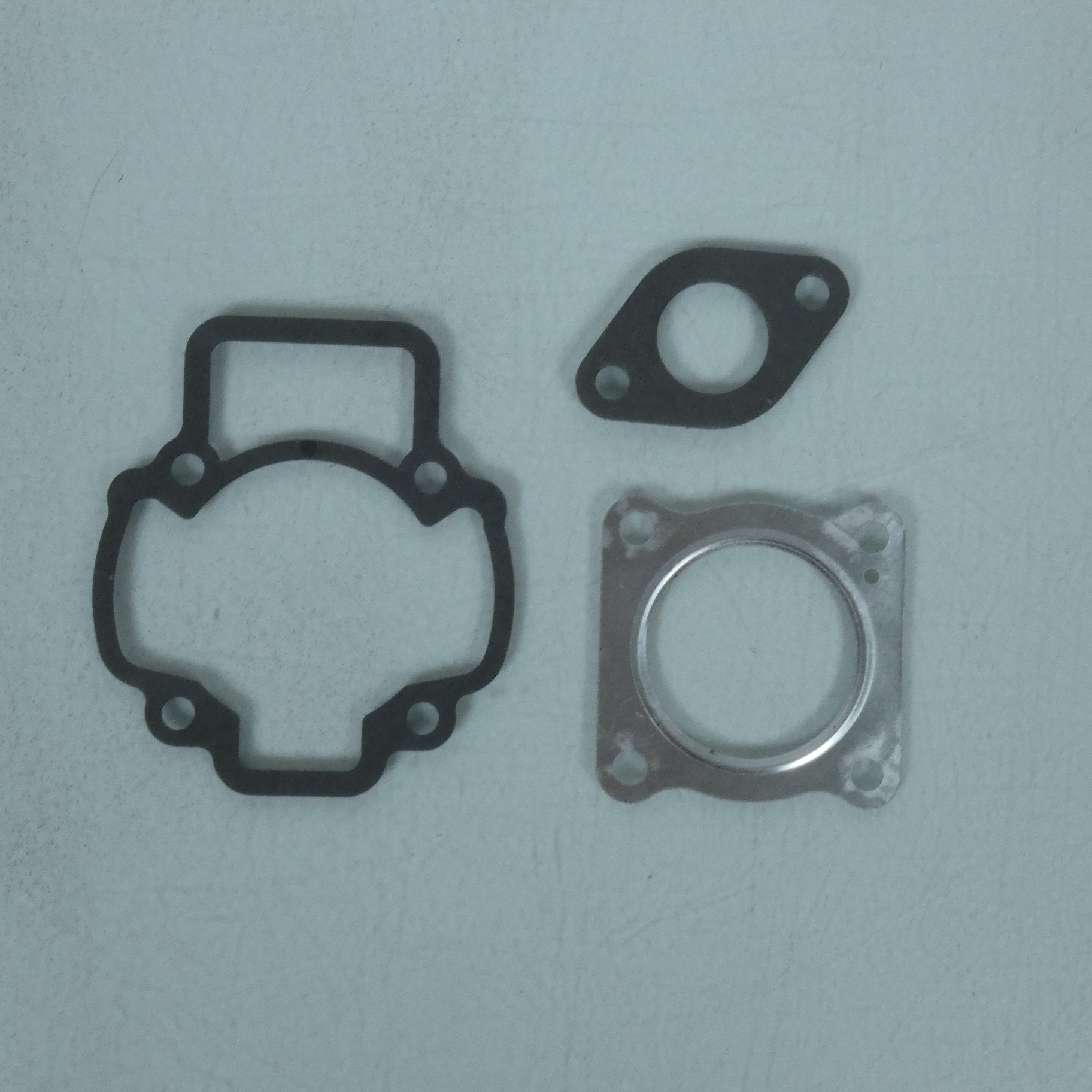 Kit Cylindre piston Ø39.7mm RMS Moto pour scooter Derbi 50 Boulevard 2T 2009-14