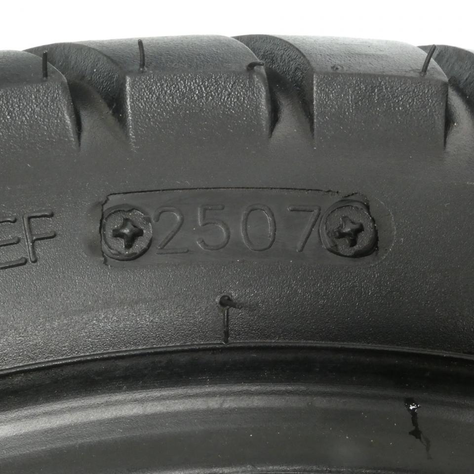 Pneu 120-70-12 Hutchinson pour deux roues Hutchinson  Occasion