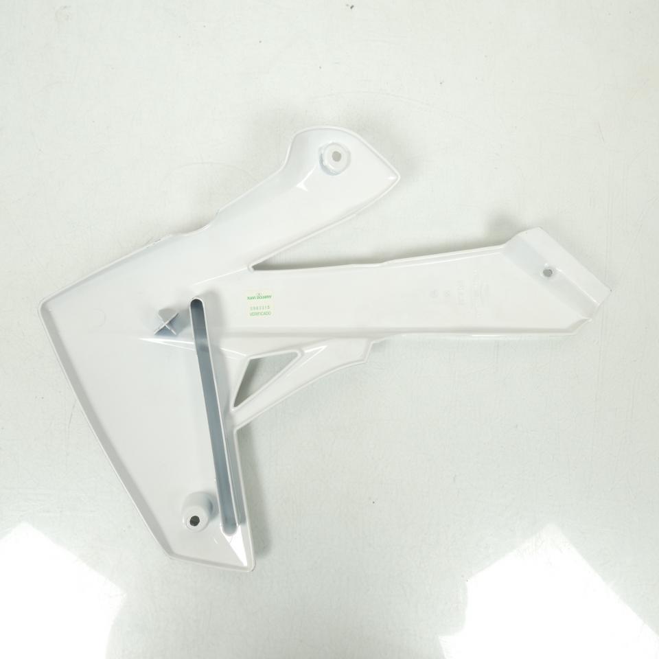 Écope droite pour moto Rieju 50 MRT SM LITE Après 2011 Blanc rose 0/000.570.5352