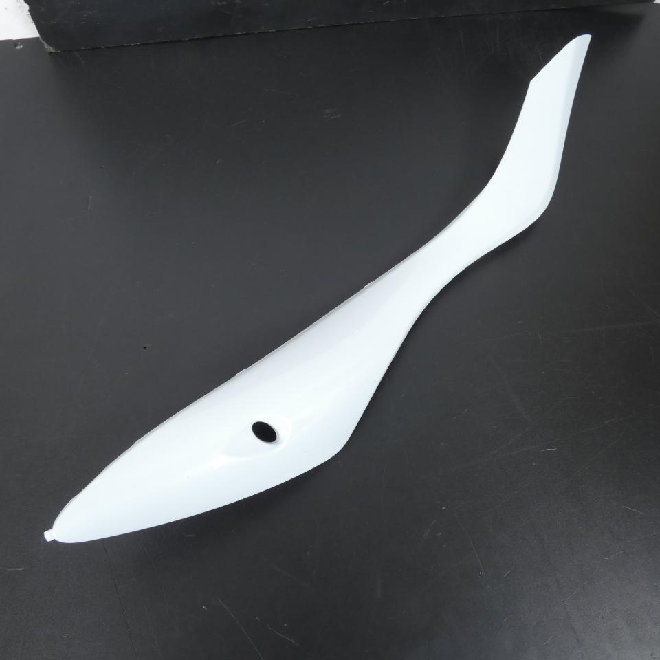 Cache latéral droit Blanc pour moto Suzuki 650 Gladius 2009-2011 47111-44H00-YBD
