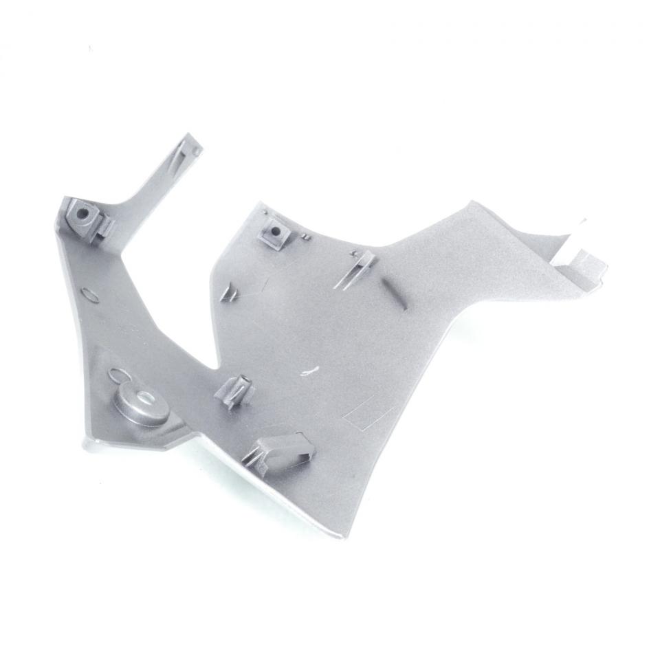 Cache réservoir droit Gris clair pour moto Suzuki 600 GSR 44171-44G00-YD8 Neuf