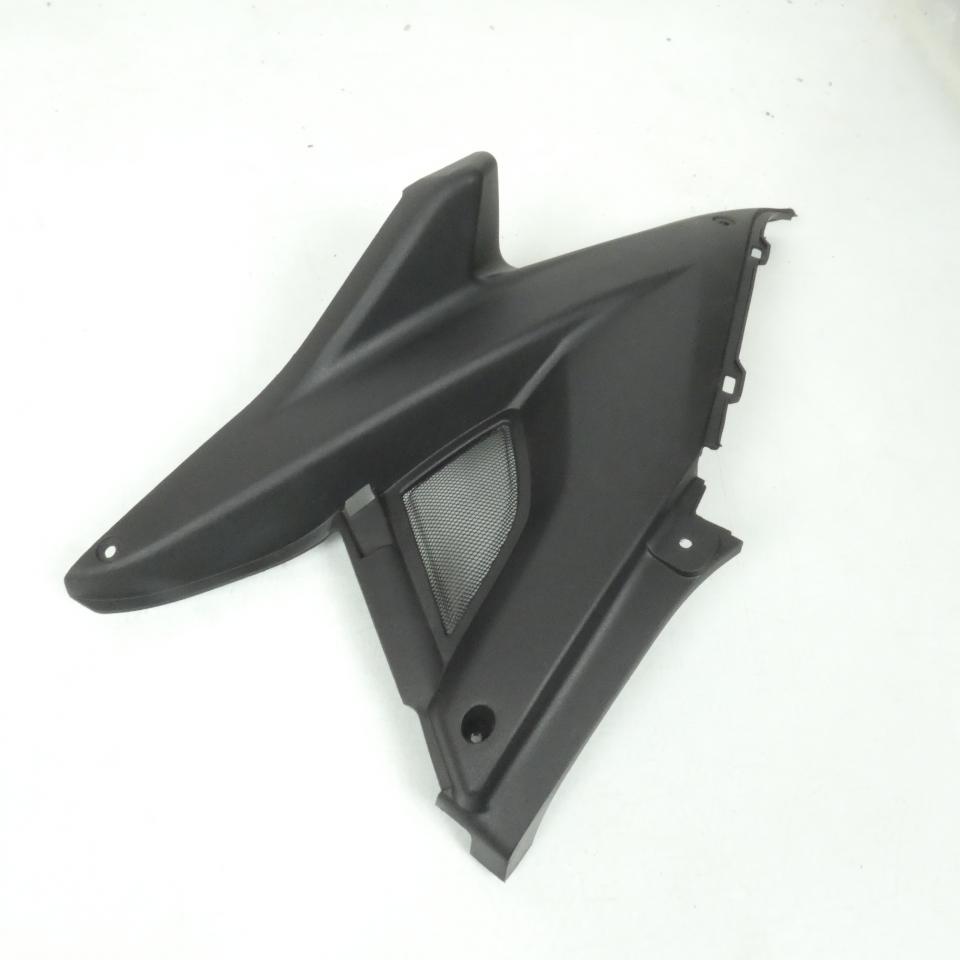 Cache latéral droit pour scooter MBK 50 Nitro 1997 à 2002 5BR-F1721-00 Noir Neuf