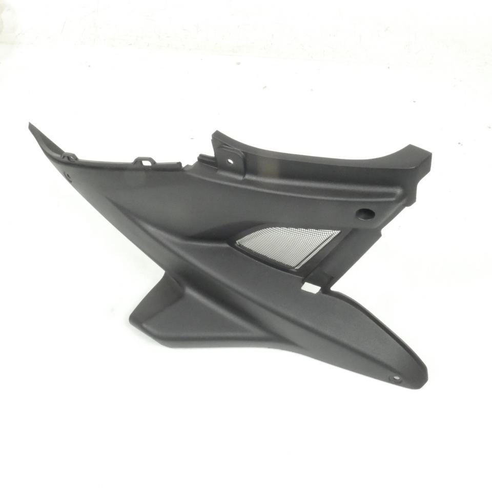 Cache latéral droit pour MBK Nitro