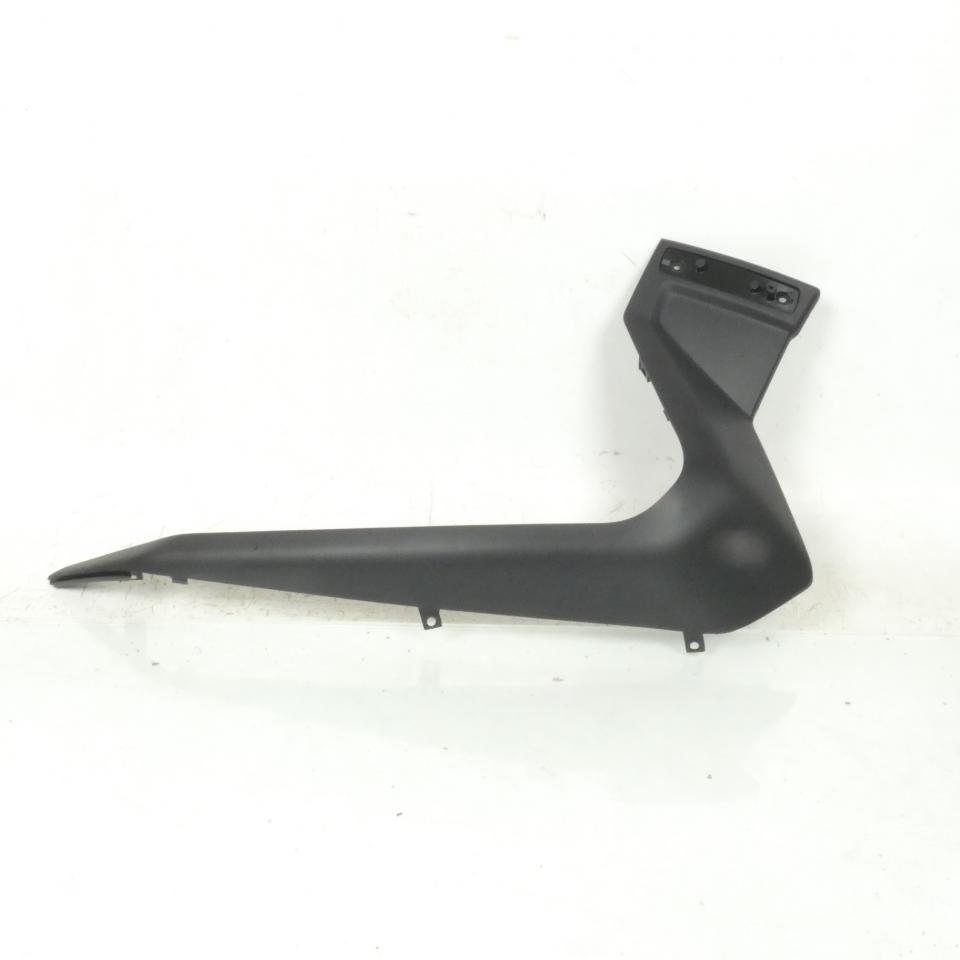 Cache latéral droit pour MBK Skycruiser