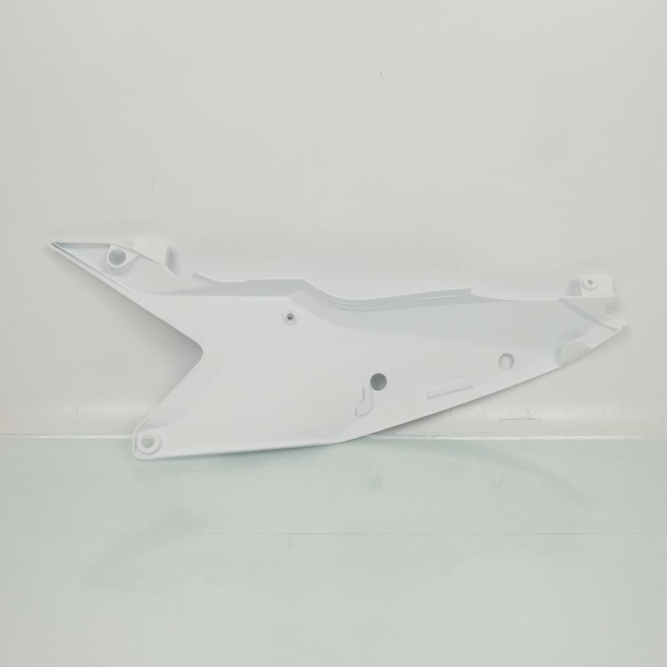 Cache latéral droit origine pour moto KTM 450 SMR 2023 à 2024 A46006004000AB