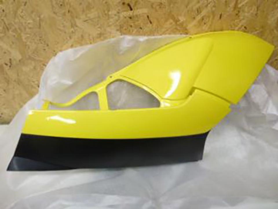 Cache latéral droit pour Aprilia Area 51
