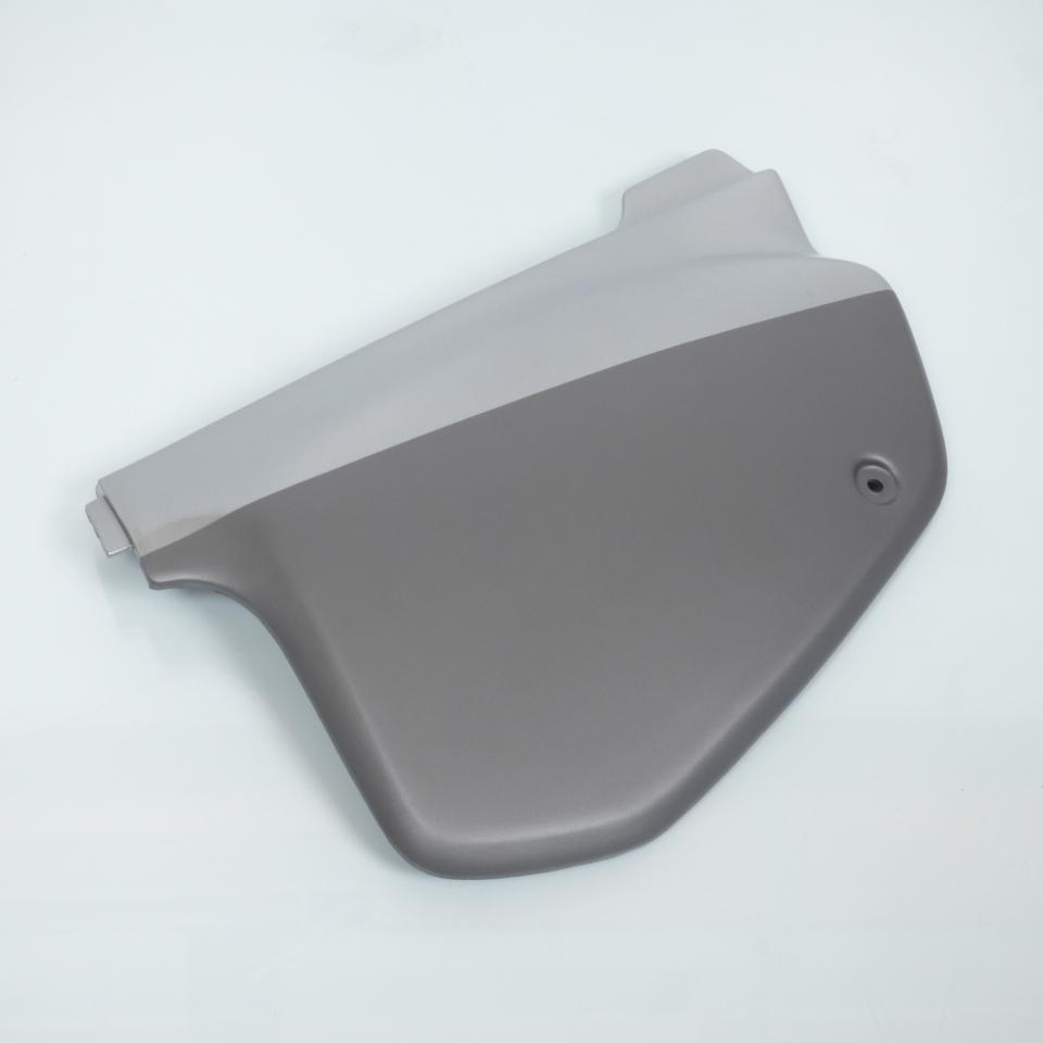 Cache latéral droit origine pour Moto Aprilia 50 MX 2002 à 2003 AP8239311 / 7808 gris Neuf