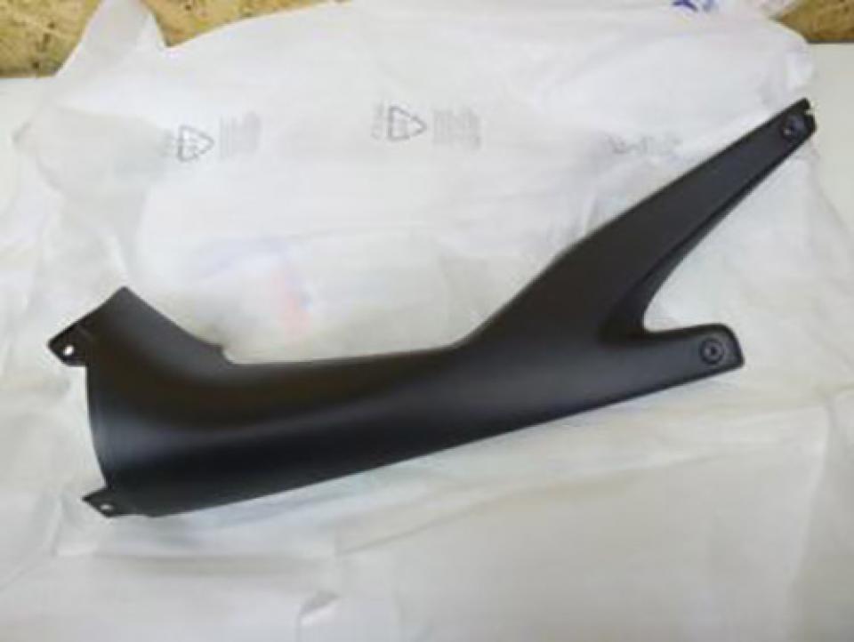 Cache latéral droit pour Aprilia RS