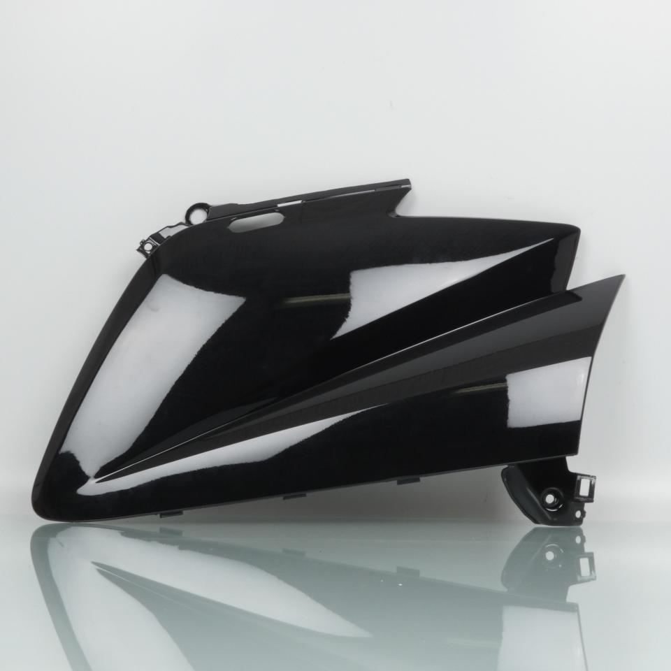 photo piece : Cache latéral droit->Yamaha Tmax