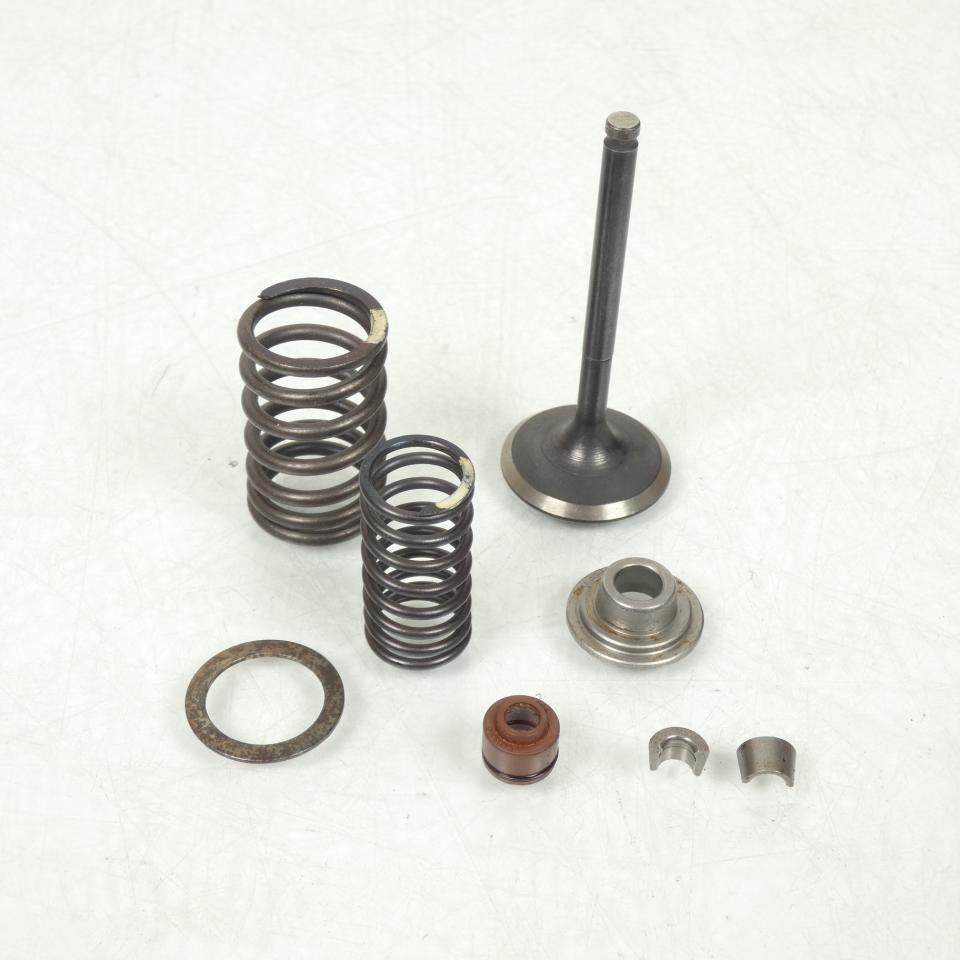 Soupape moteur pour Chinois 152QMI