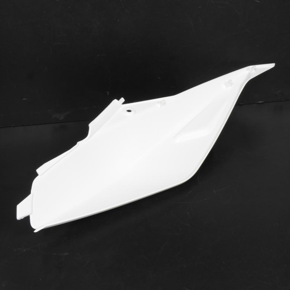 Cache latéral gauche origine pour Moto Derbi 50 Senda DRD 2005 à 2013 20H00510081 / 00H005100815 Neuf