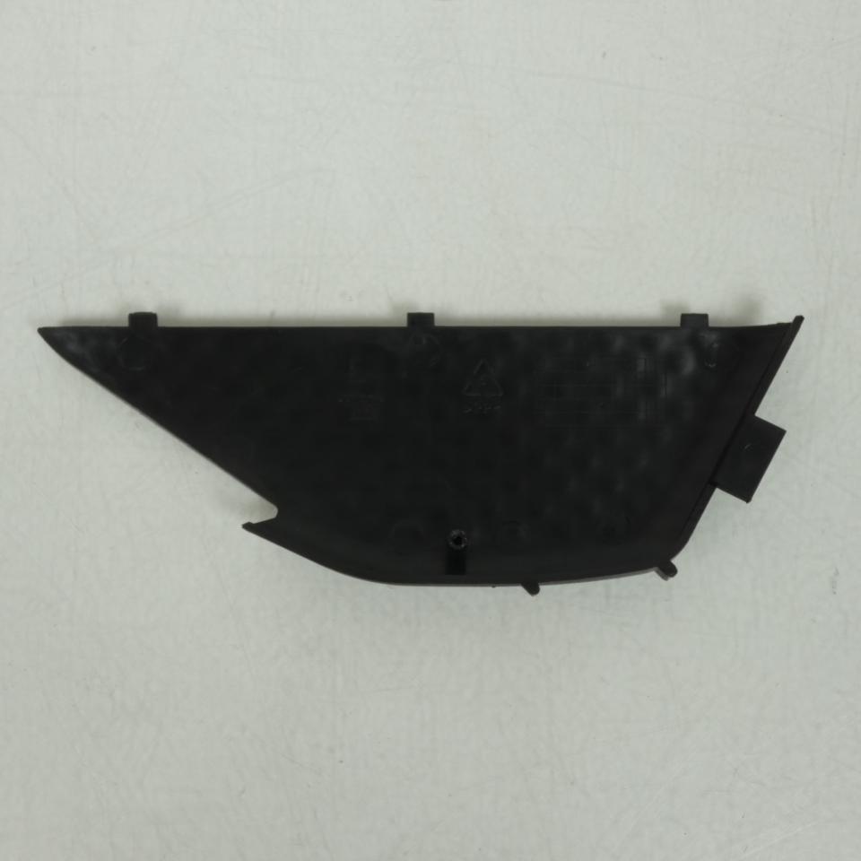 Cache latéral gauche inférieur pour moto Rieju 250 Tango 4T 2012 0/000.570.8005