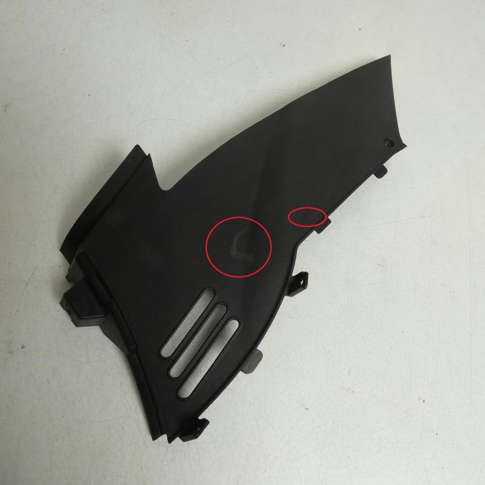 Cache latéral gauche pour scooter Daelim 125 S2 Après 2007 83606-SZ1-0002 Noir
