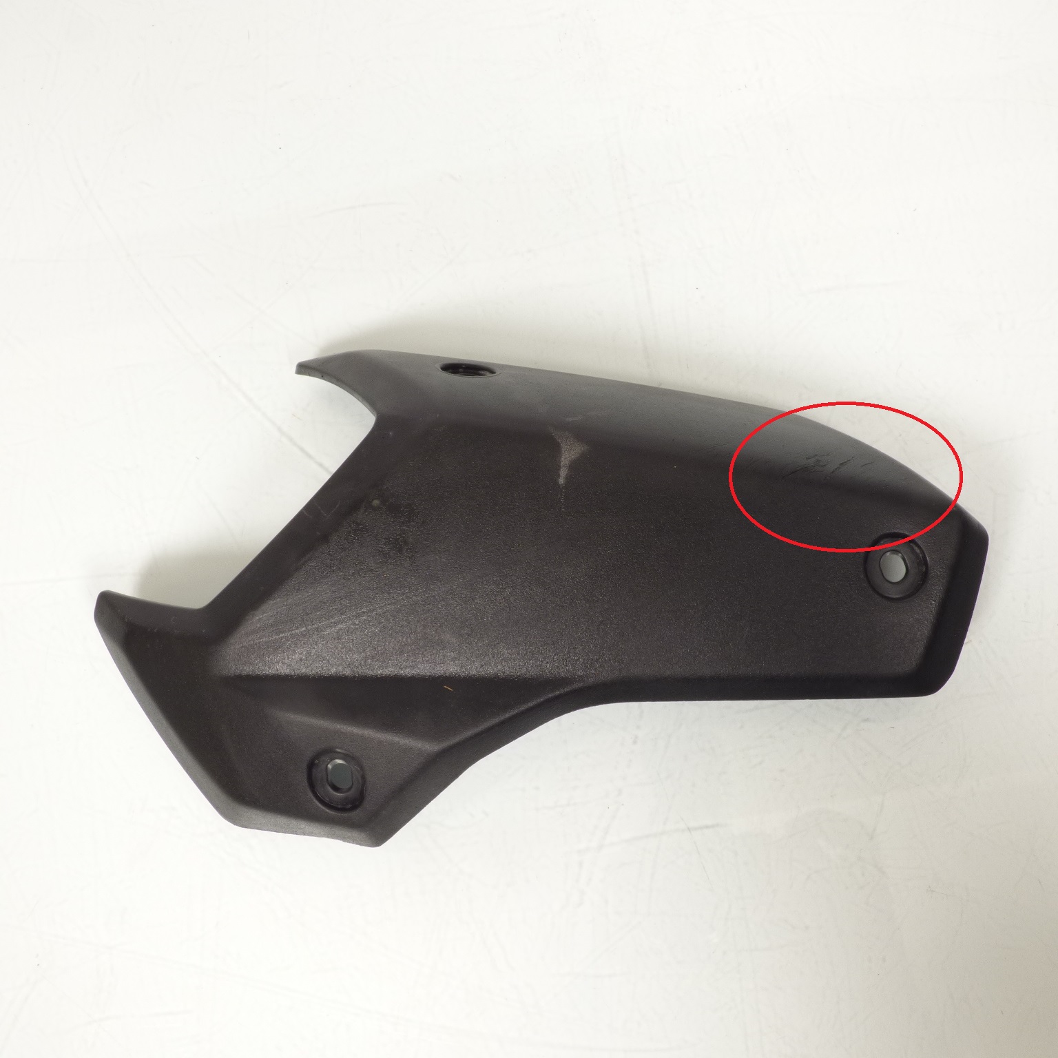 Cache latéral droit origine pour scooter Peugeot 50 STREETZONE 14-20 2001449100