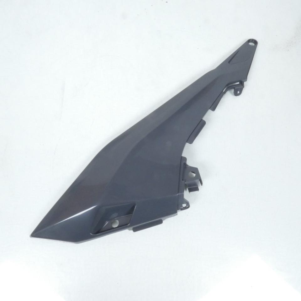 Cache latéral gauche origine pour Moto Fantic 125 XE 2023 à 2024 MY23 / 09450005 / ST-0290 Neuf