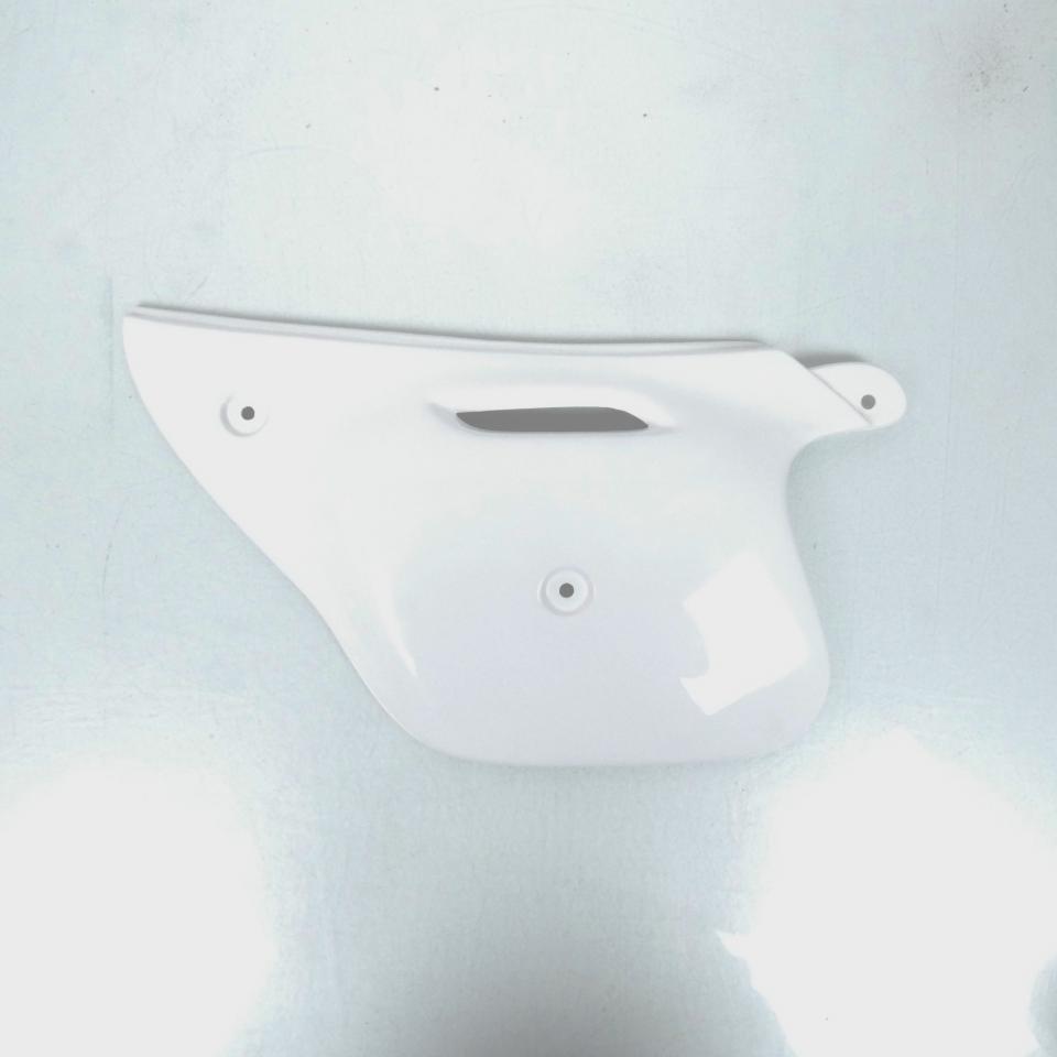 Cache latéral gauche pour Peugeot XP6