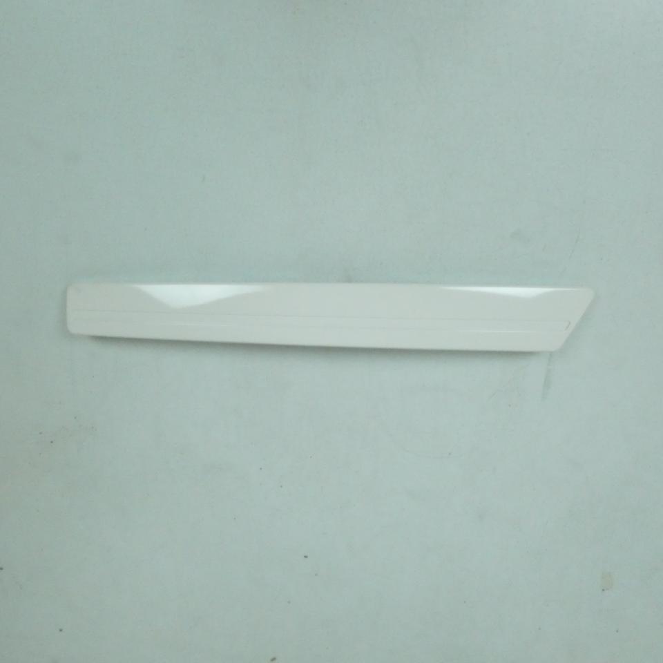 Cache latéral gauche pour Peugeot SV