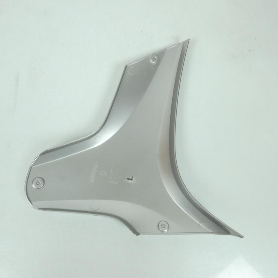 Cache latéral inférieur gauche pour moto Peugeot 50 XR7 800770GW gris Neuf