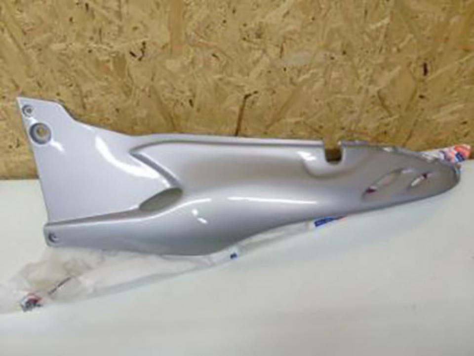 Cache latéral gauche pour Aprilia Pegaso