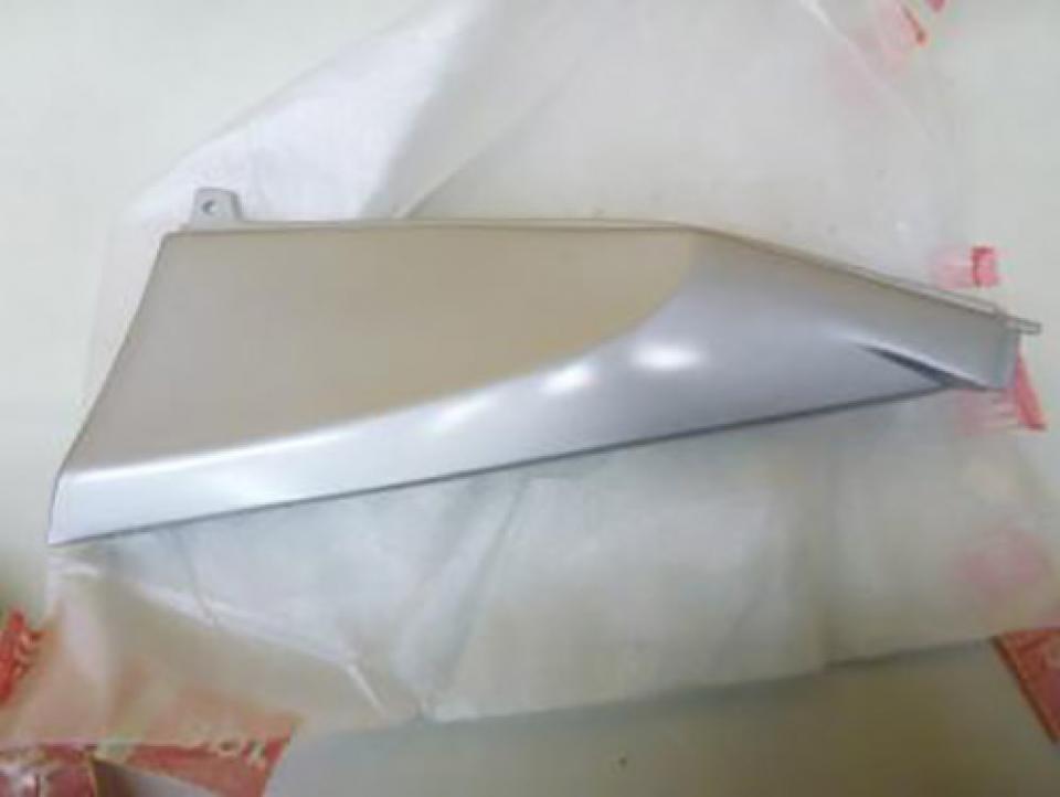 Cache latéral gauche pour Aprilia 6.5 Starck