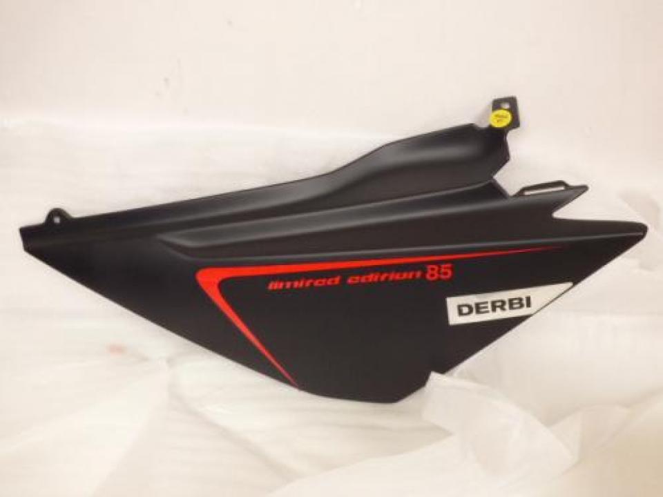Cache latéral gauche origine pour Moto Derbi 50 Senda DRD 2007 86463300WN1 Neuf