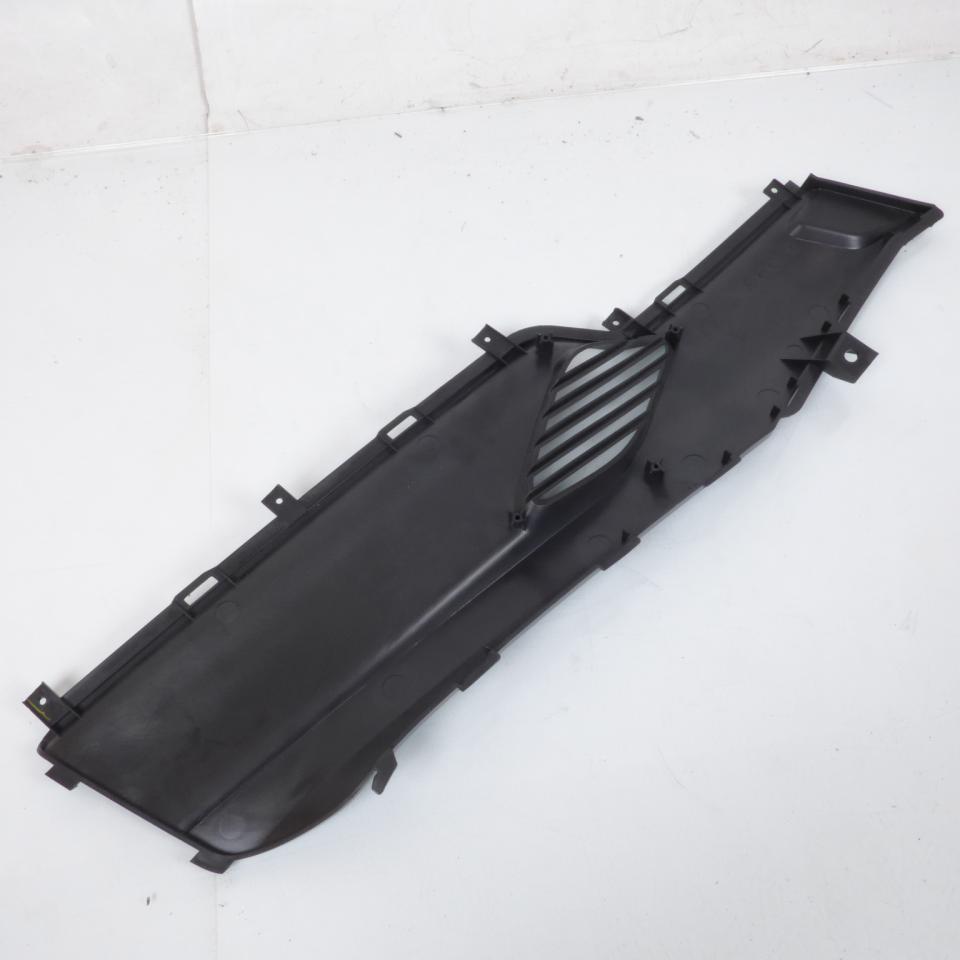 Cache latéral gauche origine pour scooter Kymco 125 Dink Street 64313-LEA7-E00-N1R Neuf
