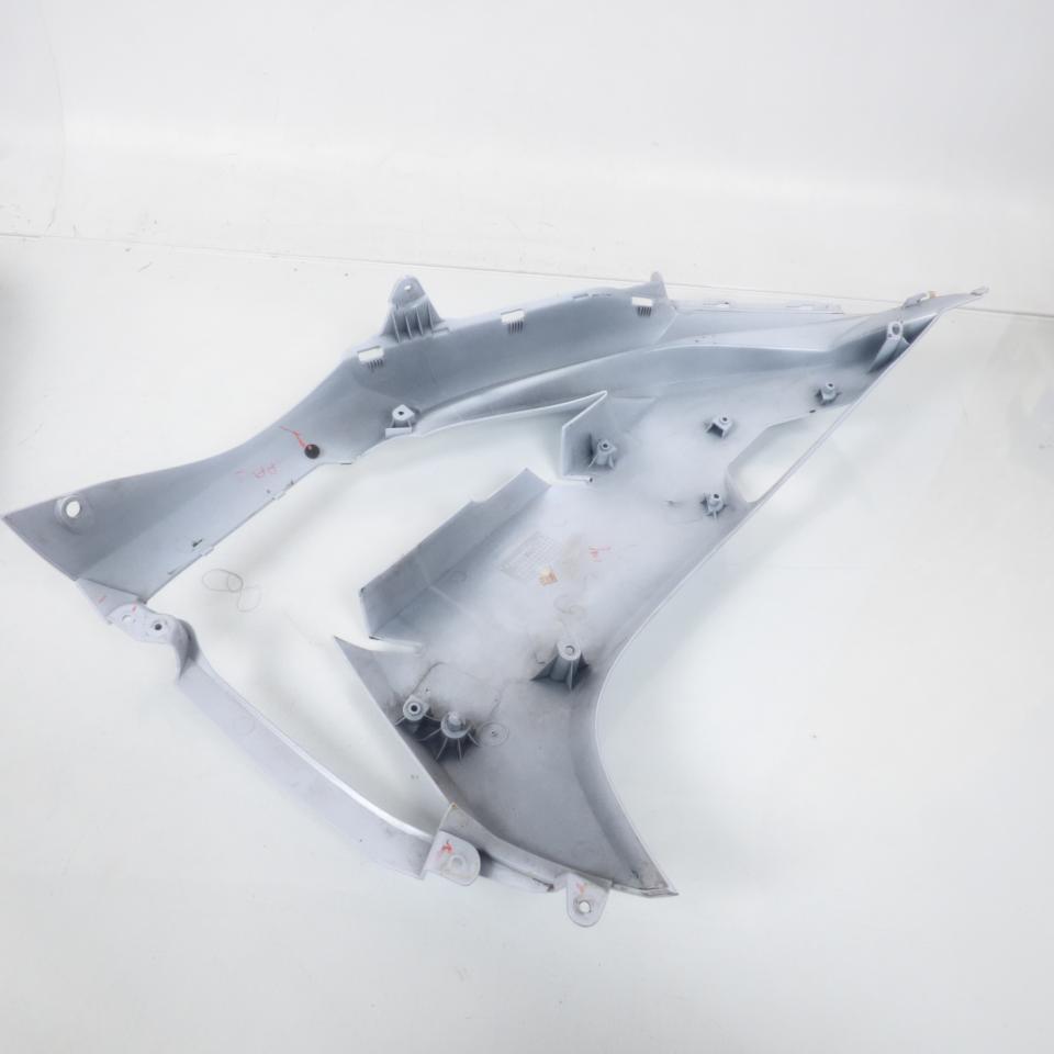 Flanc gauche origine pour moto Kawasaki 650 Ninja 2013-2013 55028-0370 Occasion