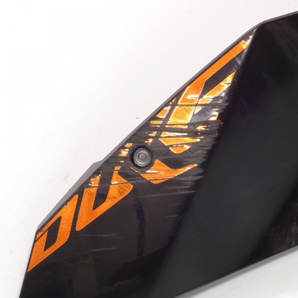 Flanc gauche origine pour moto KTM 690 Duke 2008 à 2011 750.08.050.000 Occasion