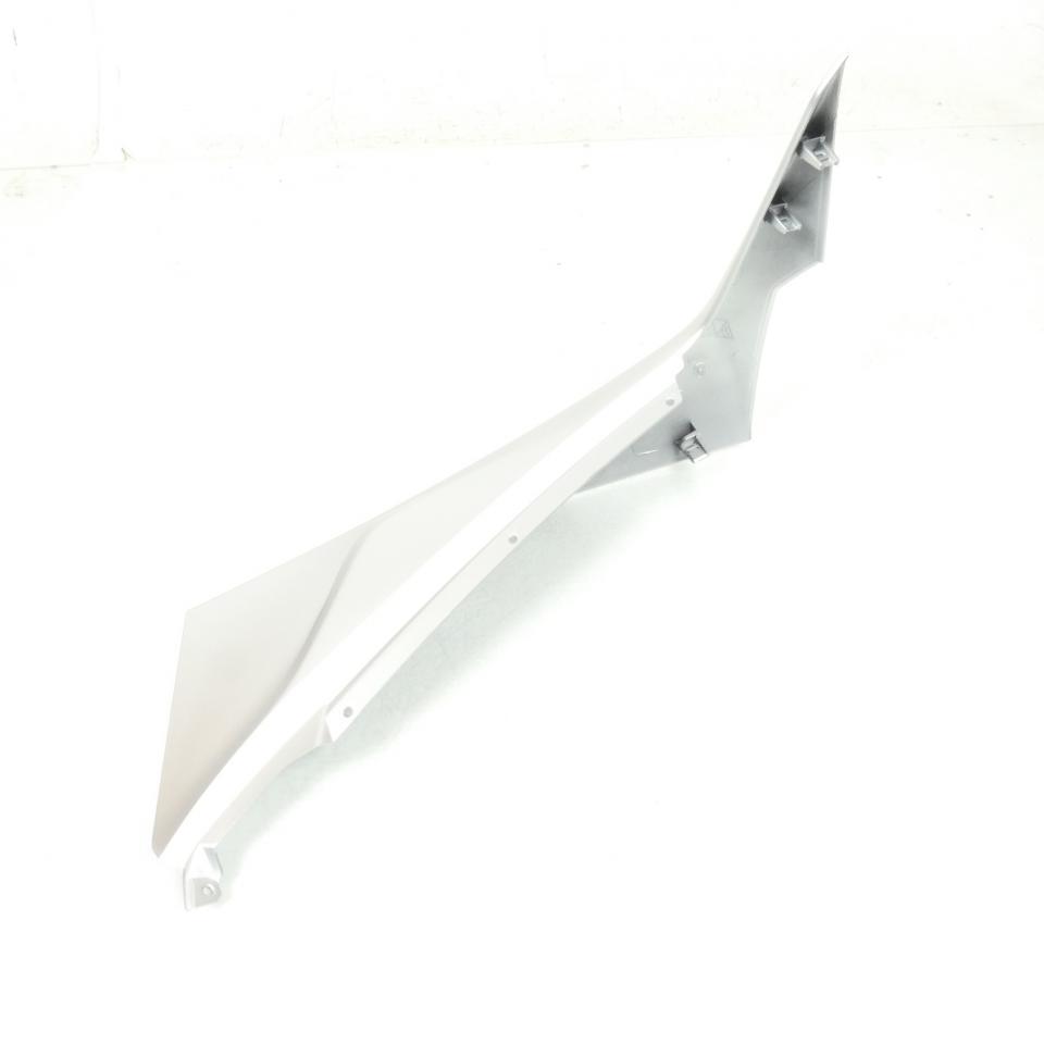 Flanc gauche tablier AV pour scooter Piaggio 125 Medley Basic Eu4 1B003746 Neuf