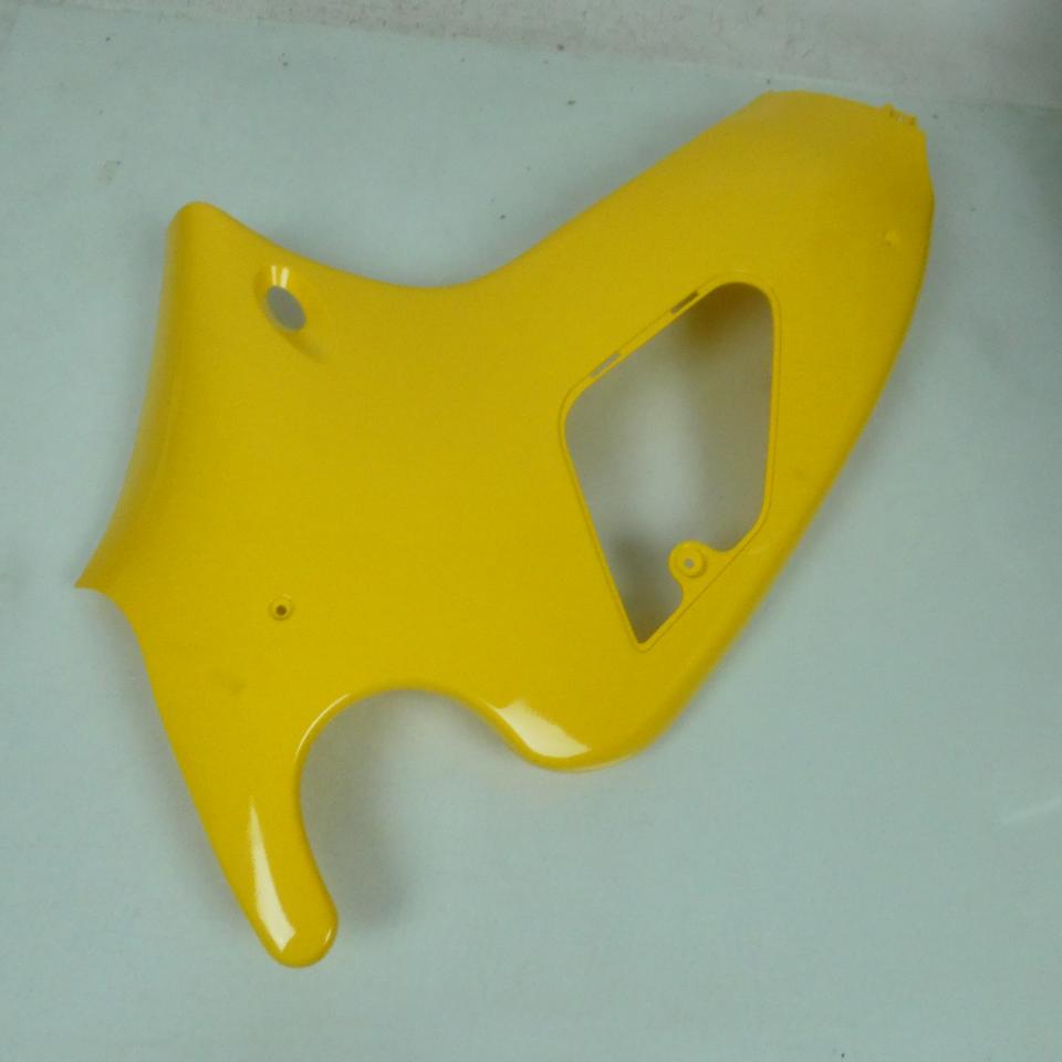 Flanc gauche carénage pour moto Peugeot 50 XR6 754404JF Jaune formula Neuf