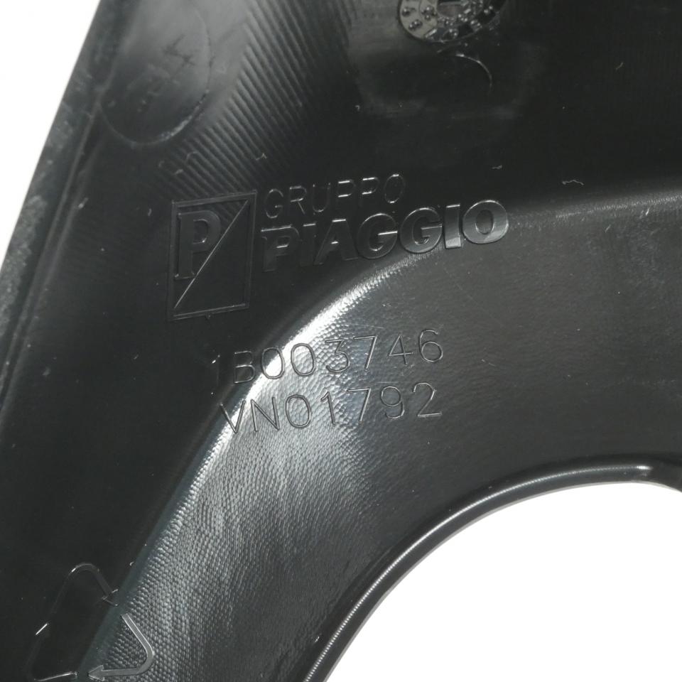 Flanc tablier AVG pour scooter Piaggio 125 Medley Basic 1B003746 brut à peindre