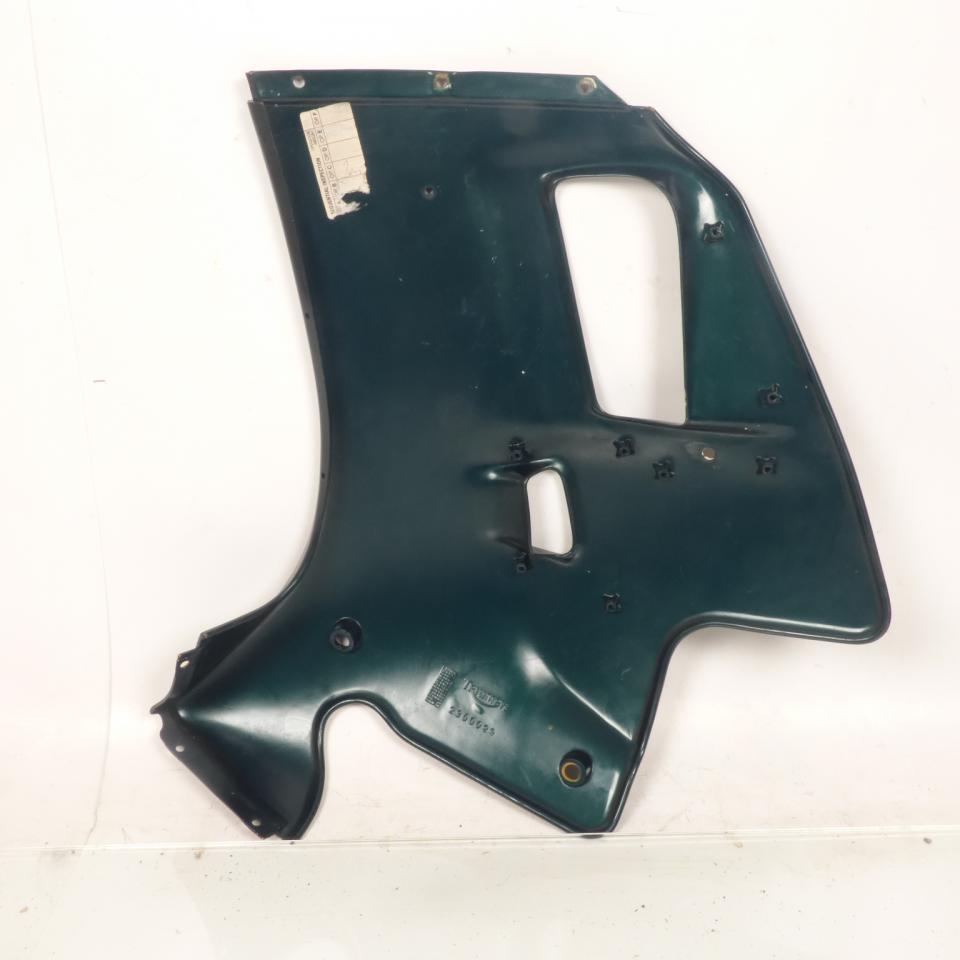 Flanc droit origine pour moto Triumph 900 Trophy 2300029 Occasion
