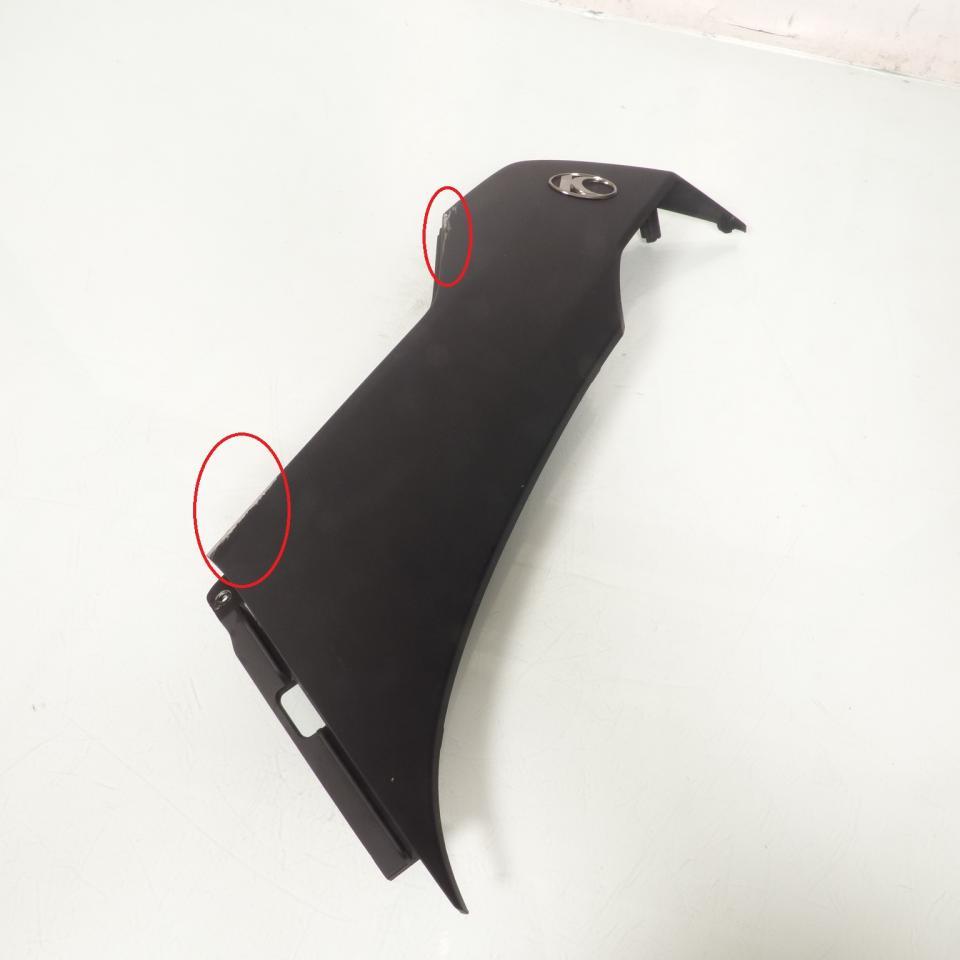 Flanc droit pour Kymco Ak