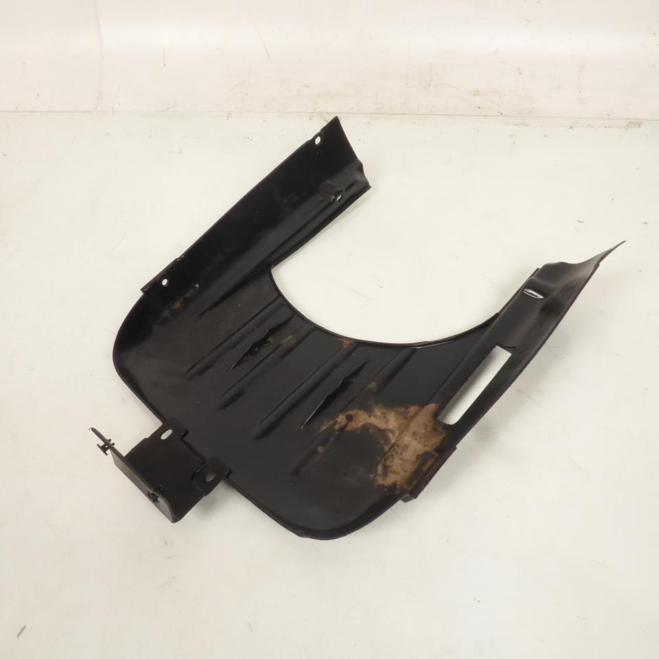 Sabot bas de caisse origine pour scooter Peugeot 80 Sv L 1991-1995 F082 / 1172180100 Occasion