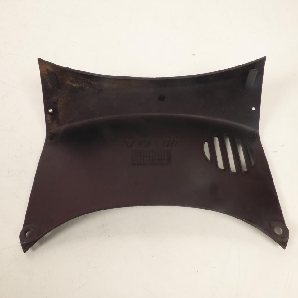 Sabot bas de caisse pour scooter Piaggio 125 X8 2004 2005 ZAPM36300 / 620991 Occasion