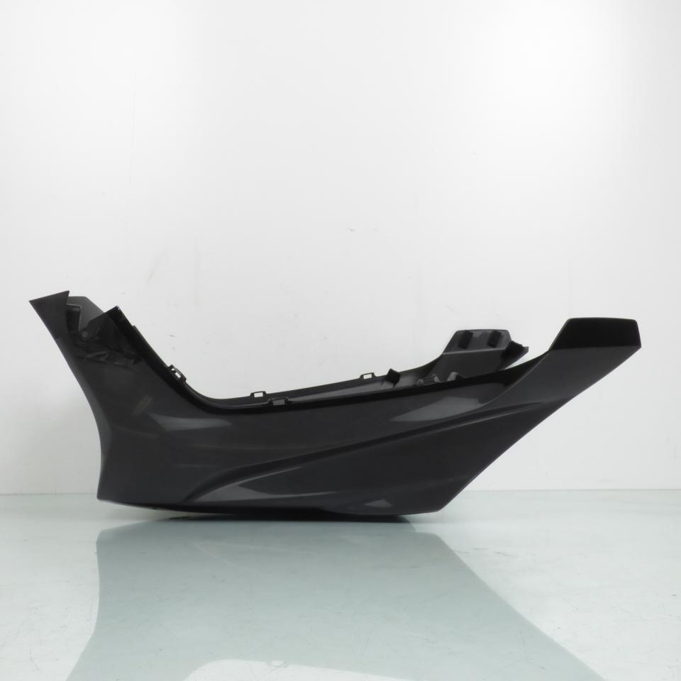 Sabot bas de caisse noir pour scooter MBK 50 Nitro Après 2013 1PHF83850000 Neuf