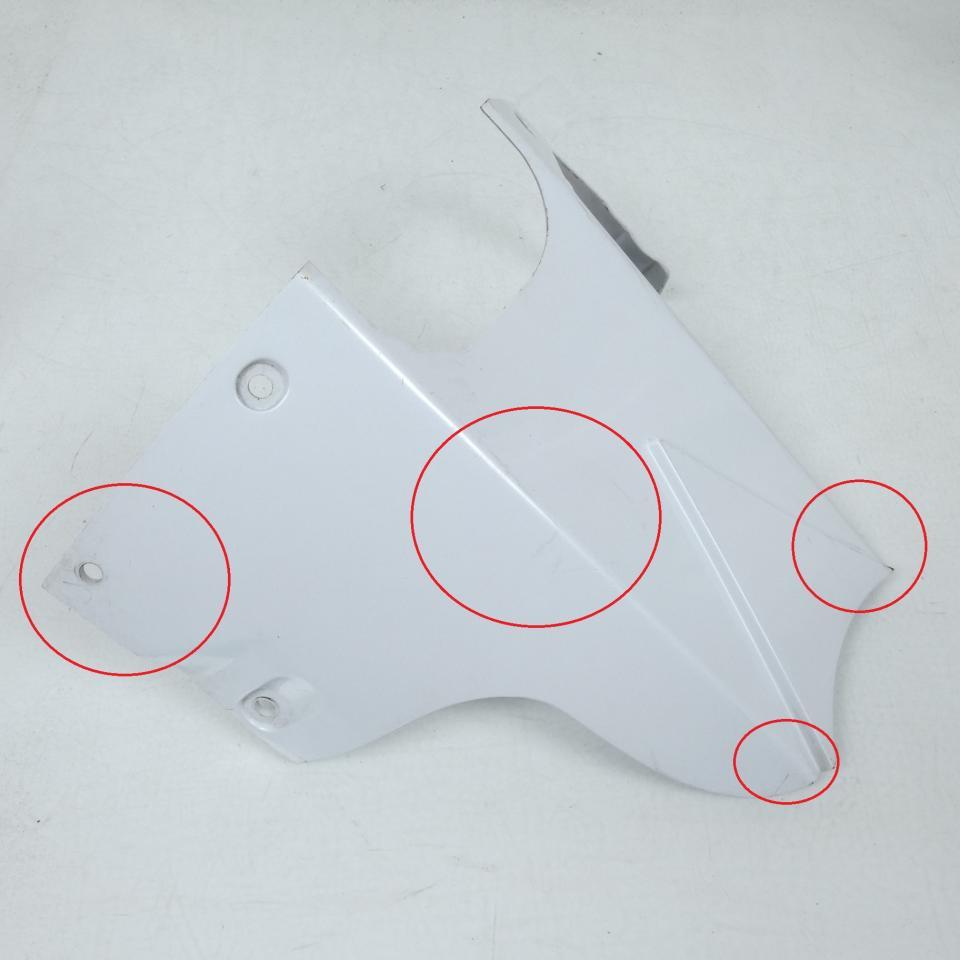 Sabot bas de caisse blanc pour moto Suzuki GSX 750 R SRAD 1996 à 1999 94661-33E0