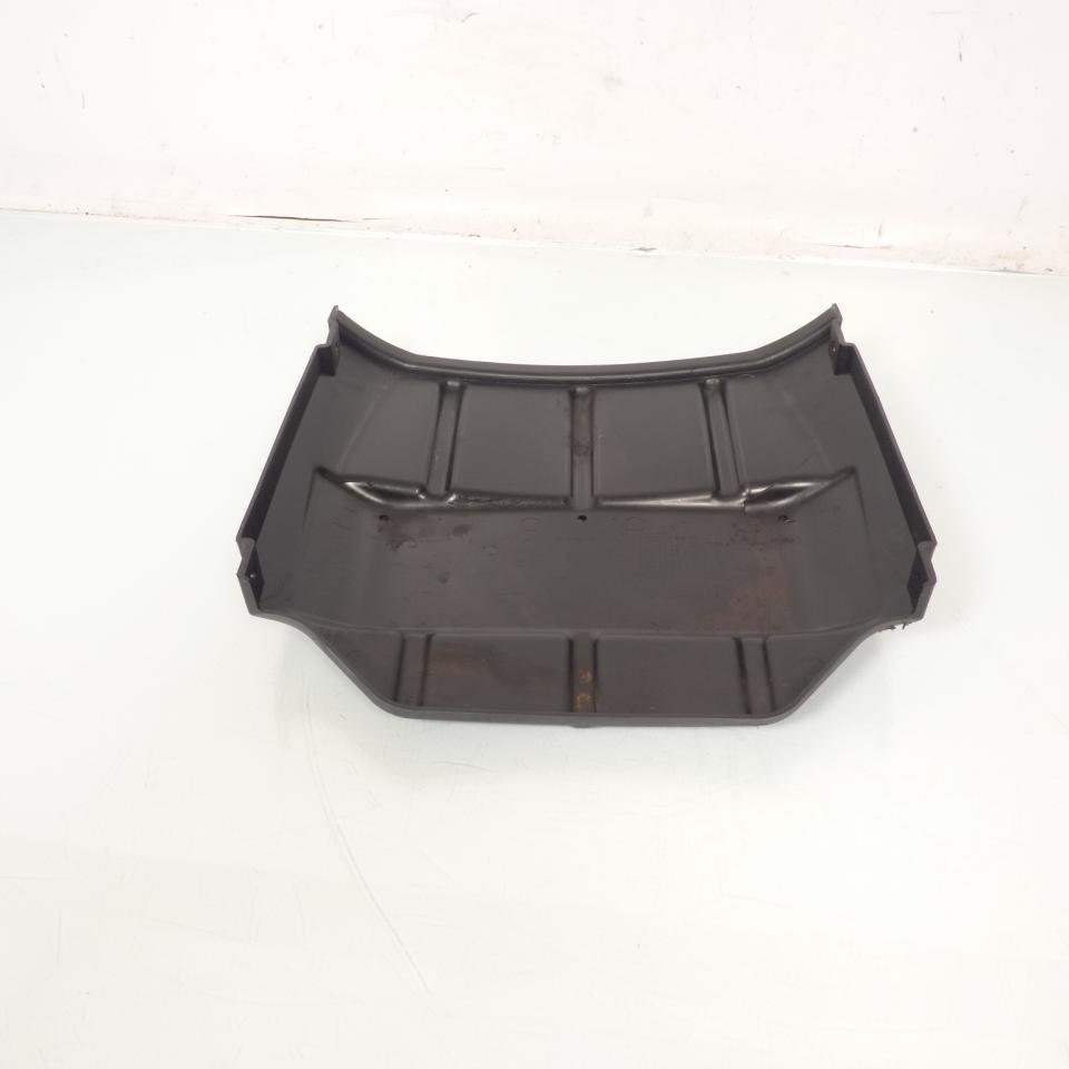 Sabot bas de caisse origine pour Daelim 125 S1 FI 2007 à 2014 50621-SA7-0000