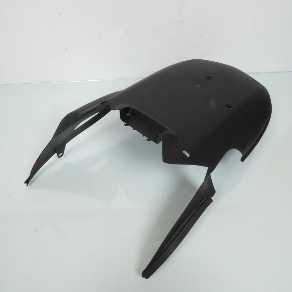 Sabot bas de caisse noir pour scooter Yamaha 125 Cygnus 2007-2012 4C6-F8385-01