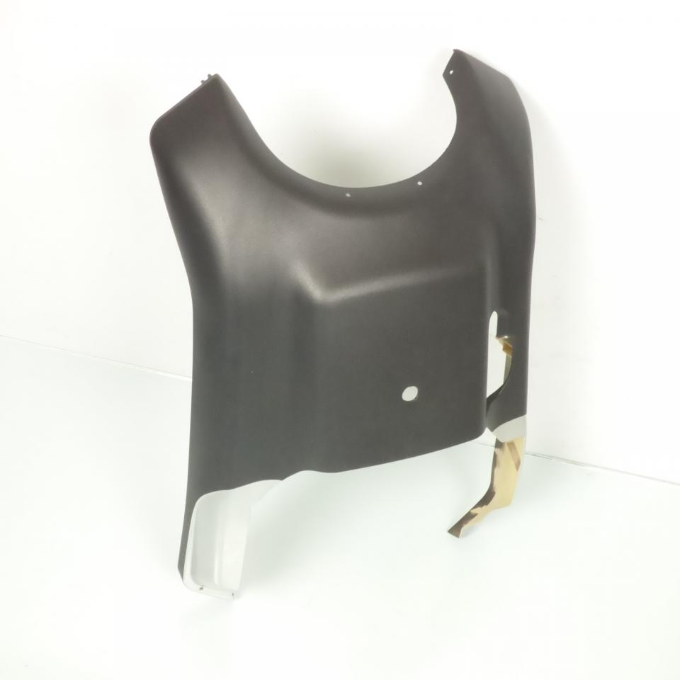 Sabot bas de caisse origine pour Scooter Benzhou 50 NC Flashy 50QT-6D Neuf
