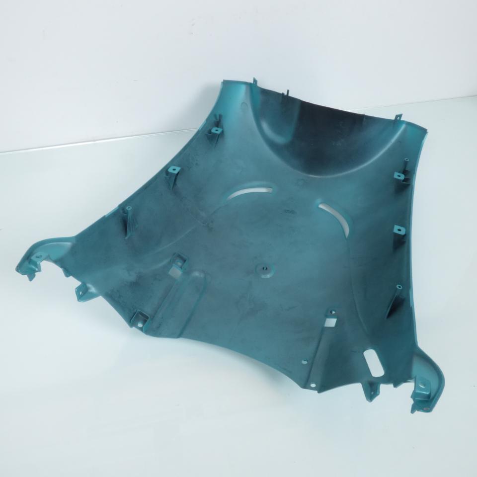 Sabot bas de caisse origine pour Scooter Aprilia 50 Gulliver 1995 à 1998 AP8231682 / 11679 Neuf