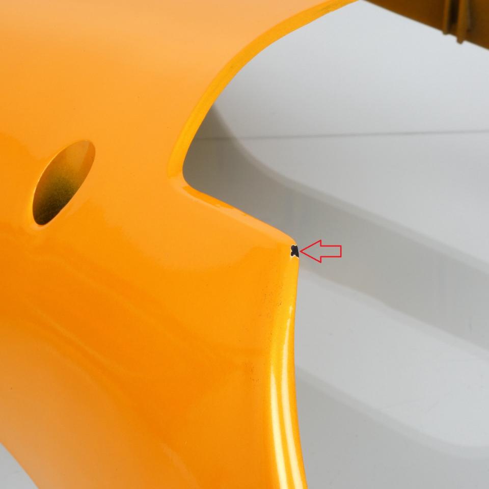 Sabot bas caisse origine pour moto Aprilia 50 Sonic 1998 à 2007 AP8248069 Neuf