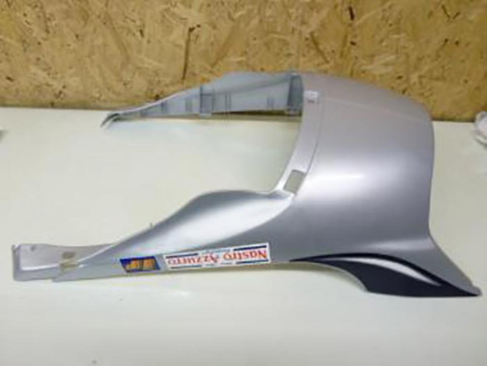 Sabot bas de caisse origine pour Scooter Aprilia 50 SR 1997 à 2000 AP8248463 Neuf